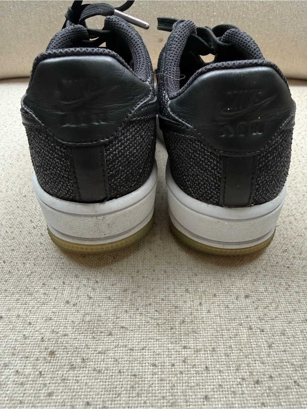 Nike breathable black